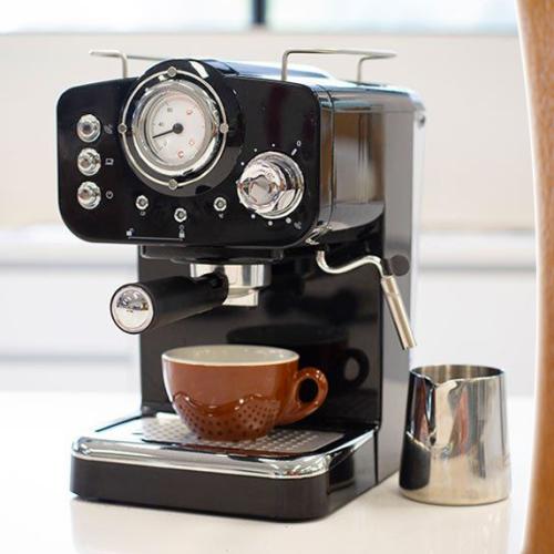 People Are Going Crazy For This $89 Kmart Coffee Machine