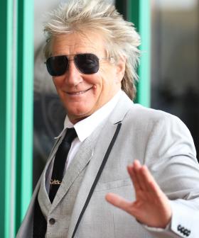 Rod Stewart Has ‘Mothers Reunion’ With His Wife... And 3 Exes