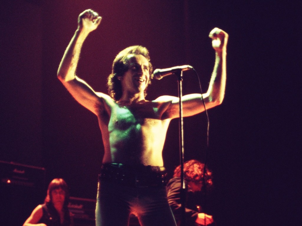 40 Years Ago: Bon Scott Begins His Final Tour With AC/DC