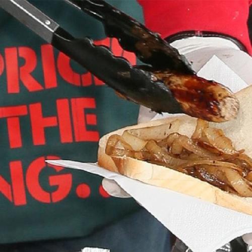 McGowan Reckons Bunnings Should Bring Back The Sausage Sizzle Now