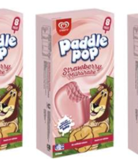 Strawberry Milkshake Paddle Pops Now Exist & It Actually Is An Ideal Winter Treat