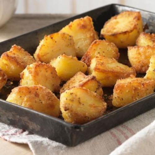This Christmas Roast Spud Recipe Has Just Two Ingredients... And One Of Them Is Spuds