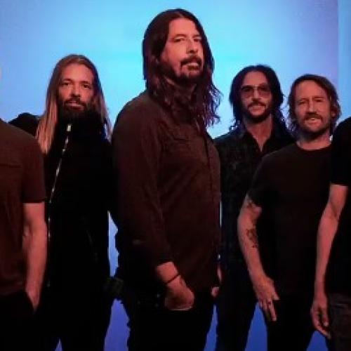 Foo Fighters Cover The Bee Gees And, Guys, It's On Fricken POINT