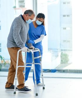 Aged Care Workers To Get $800 'Thank You' Bonus From Government