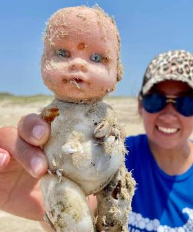 Creepy Dolls 'Won't Stop' Washing Up On This Beach & OK That's A No From Me