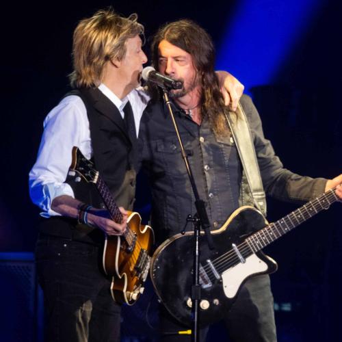 Dave Grohl & Bruce Springsteen Join Paul McCartney In Must-See Glastonbury Performance