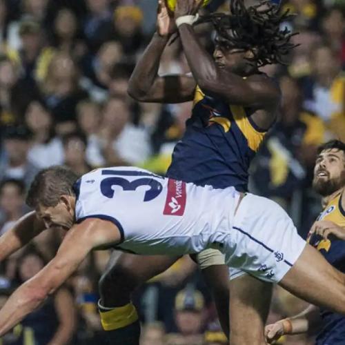 'Straight Away, He's Punctured A Lung': Elliot Yeo Recalls Nic Nat & Sandy's Sickening 2016 Collision