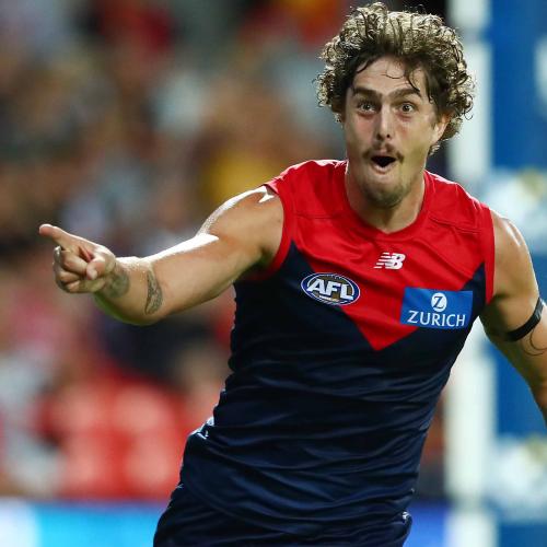 This 20-Year-Old Dees Player Just Bought A 1.7m House In Perth...