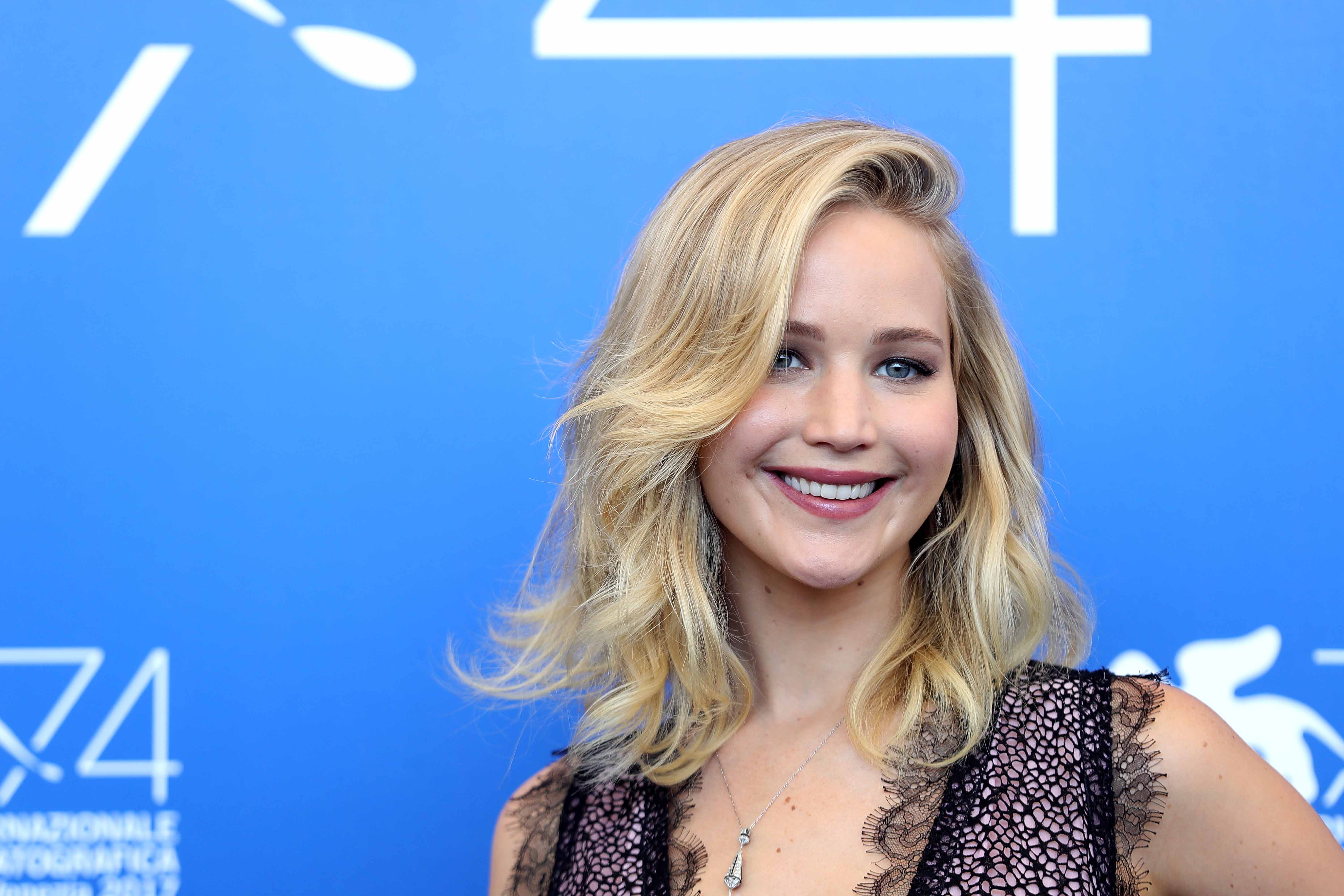 Jennifer Lawrence'S Hilarious Interview With Kim K - 5ha7ong