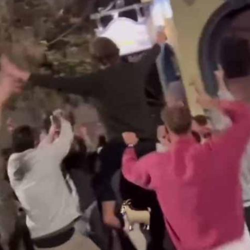 Mad Mundy: Watch Dockers Celebrate Dave As Team Let Off Steam