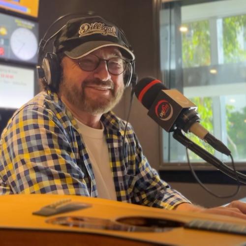 Kevin Bloody Wilson & The Birthplace Of The 'Bawdy Ballad'