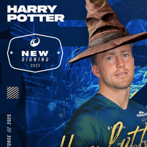 Western Force Sign Harry Potter & The Internet Is REACTING