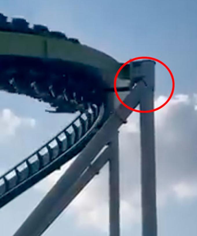 Dad Films Terrifying Video Of Roller Coaster Passengers Zipping Past ...