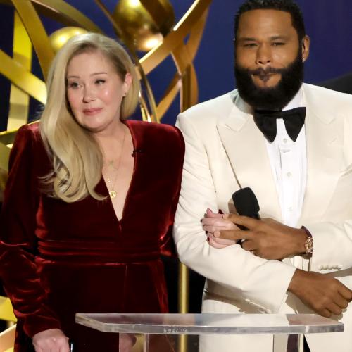 Christina Applegate Receives Emotional Standing Ovation At The Emmy Awards