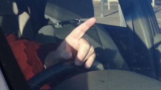 Survey Reveals WA Motorists Don't Always Obey The Unwritten Rules Of Aussie Roads - Vimarsana News