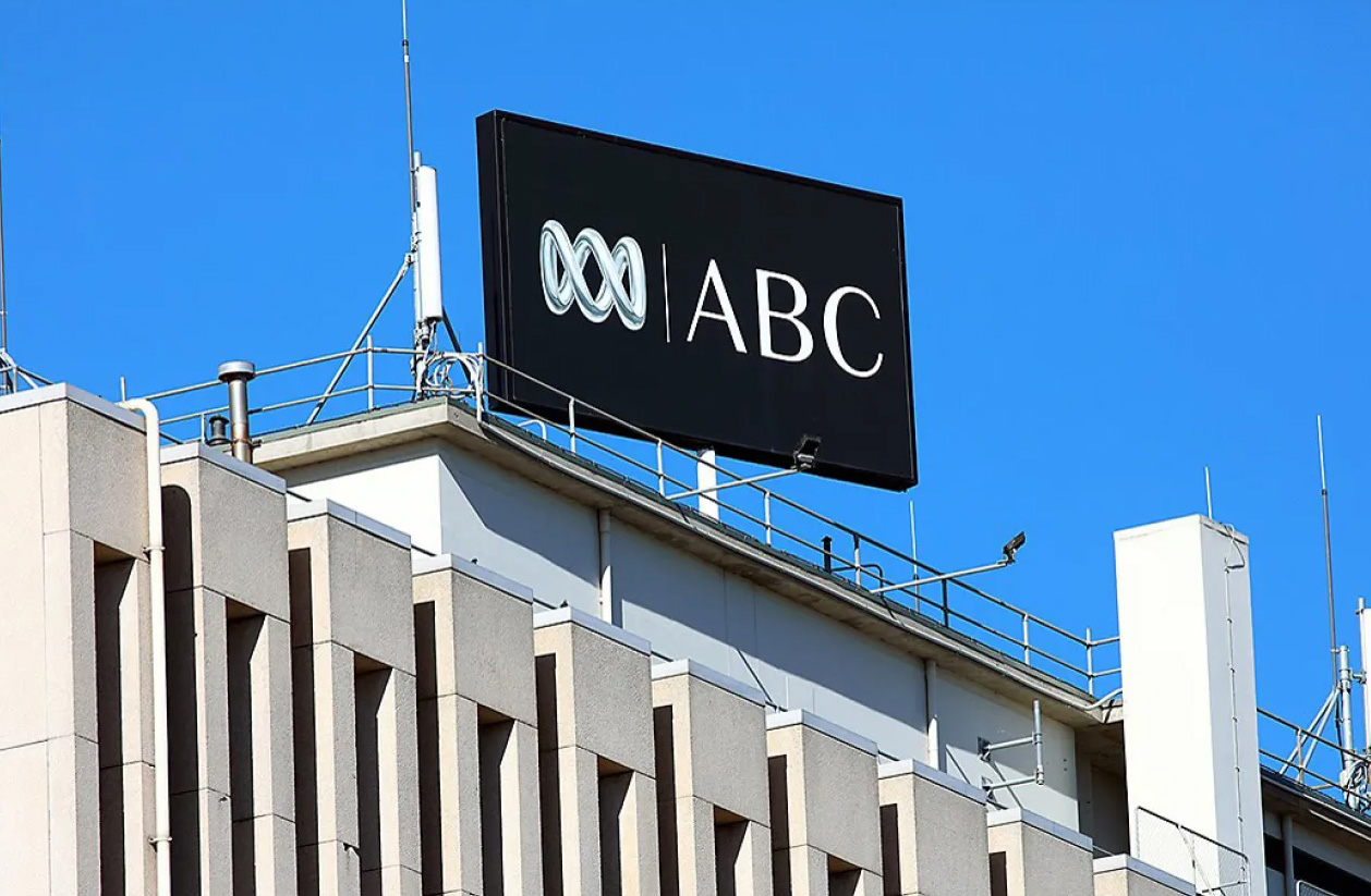 ABC TV Revives Iconic 7pm News Theme After Nearly Two Decades ABC TV Revives Iconic 7pm News Theme After Nearly Two Decades
